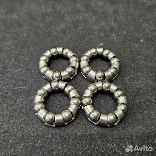 Комплект подшипников в сепараторе для задних втуло