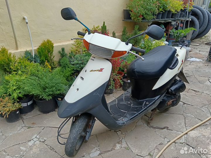 Скутер Suzuki Lets 2