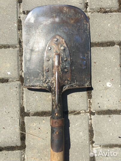 Большая саперная лопата