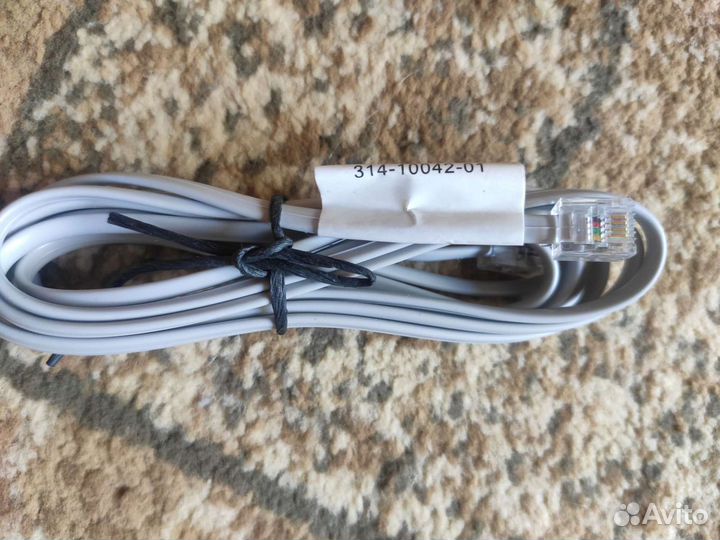 Кабель для телефона