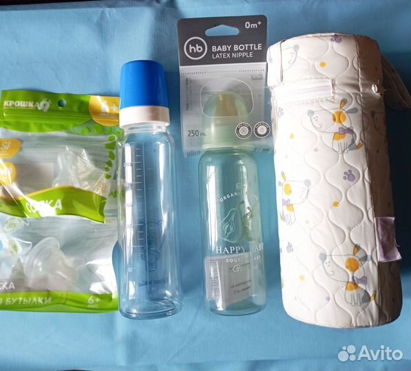 Бутылочки, соски и термос