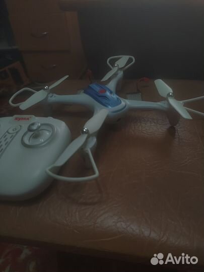 Квадрокоптер syma x15w