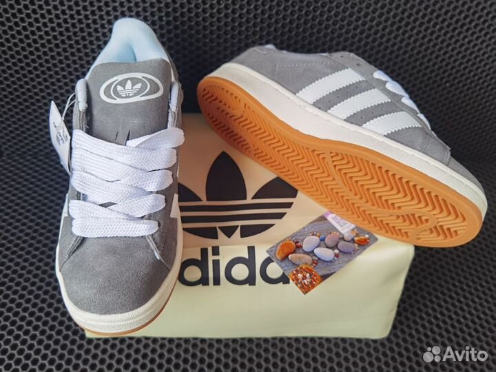 Кроссовки женские Adidas Campus