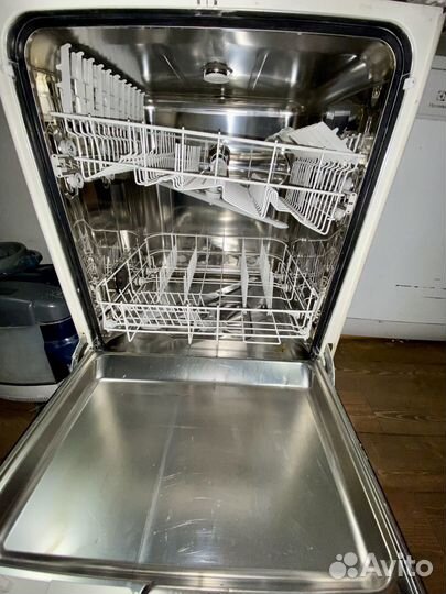 AEG посудомойка