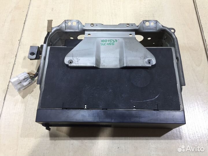 Сд-чейнджер Toyota land cruiser 100 99г