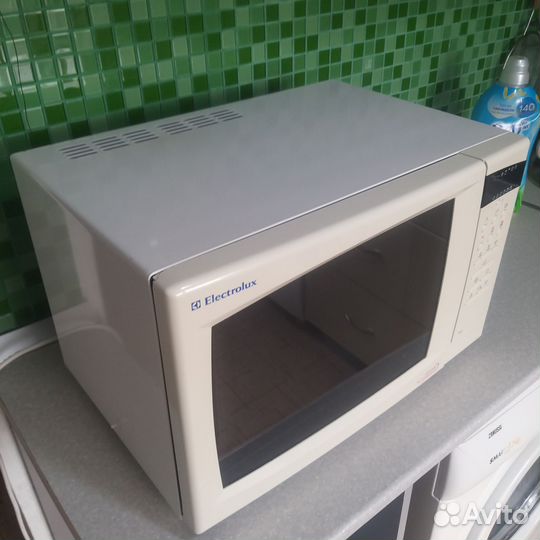 Микроволновая печь Electrolux