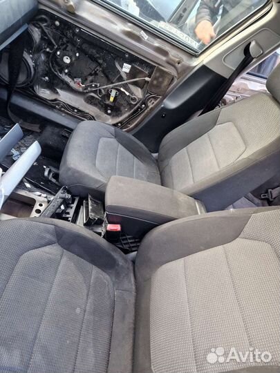 Салон volkswagen passat b7