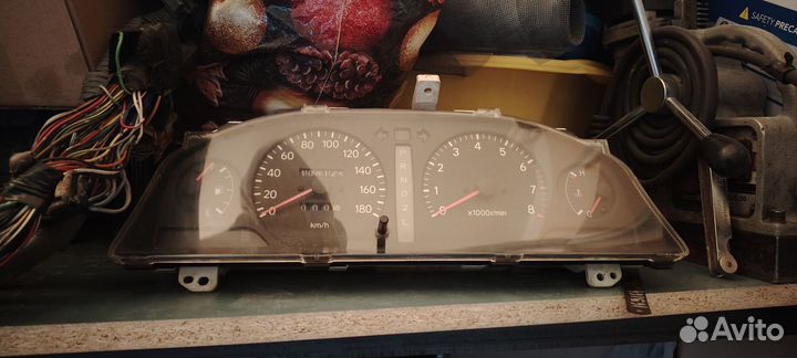 Панель приборов