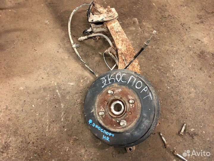 Ford ecosport кулак задний правый