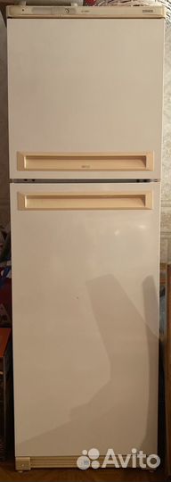 Холодильник бу stinol