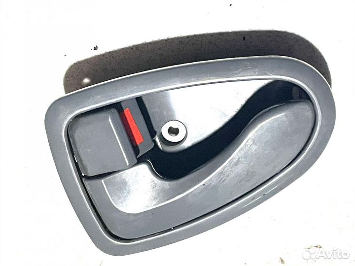 Ручка внутренняя левая Hyundai Accent