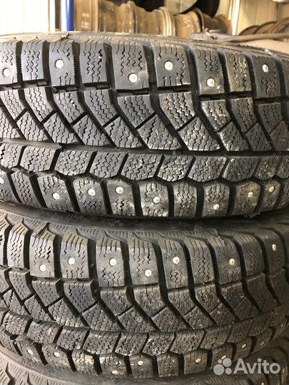 Viatti Brina Nordico V-522 175/65 R14 82T