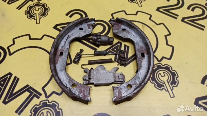 Механизм стояночного тормоза задний правый Bmw