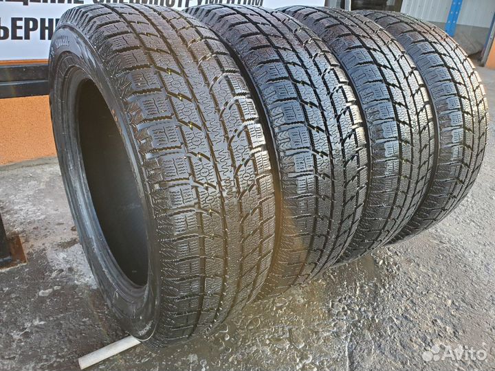 Toyo Observe GSi-5 235/60 R18