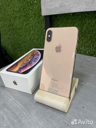 iPhone Xs, 64 ГБ