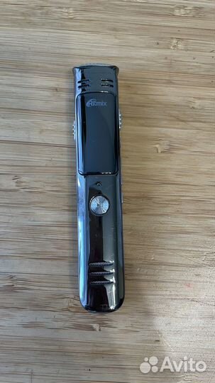 Цифровой диктофон Ritmix RR-190 8Gb