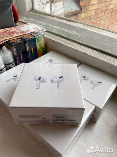 Беспроводные наушники airpods pro