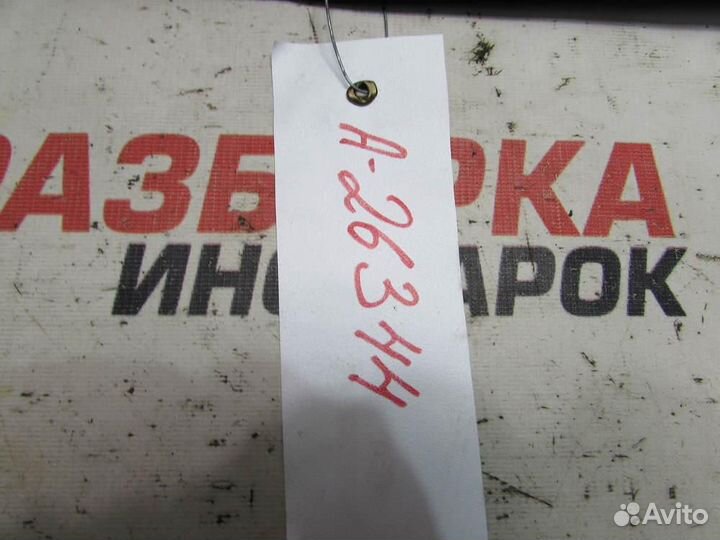 Обшивка крышки багажника для Mazda 3 2002-2009г