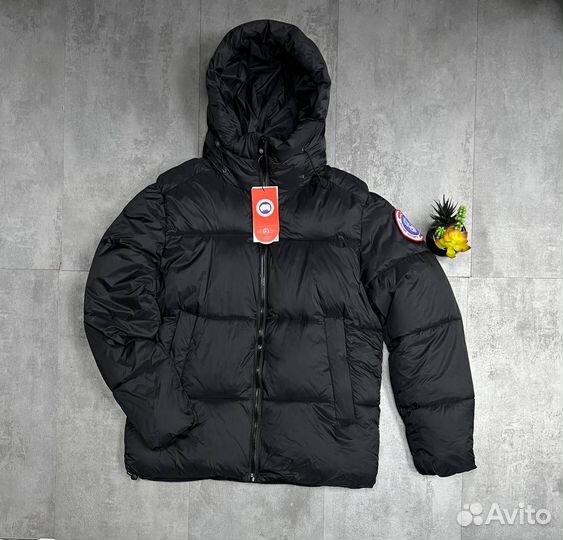 Пуховик куртка Canada Goose