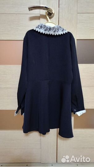 Школьное платье с фартуком 32 разм