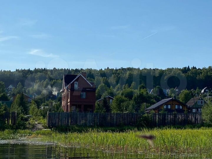 Коттедж 190 м² на участке 15 сот.