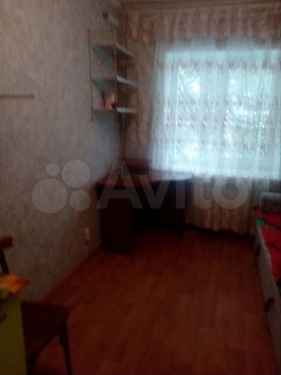 Комната 13 м² в 1-к., 4/4 эт.