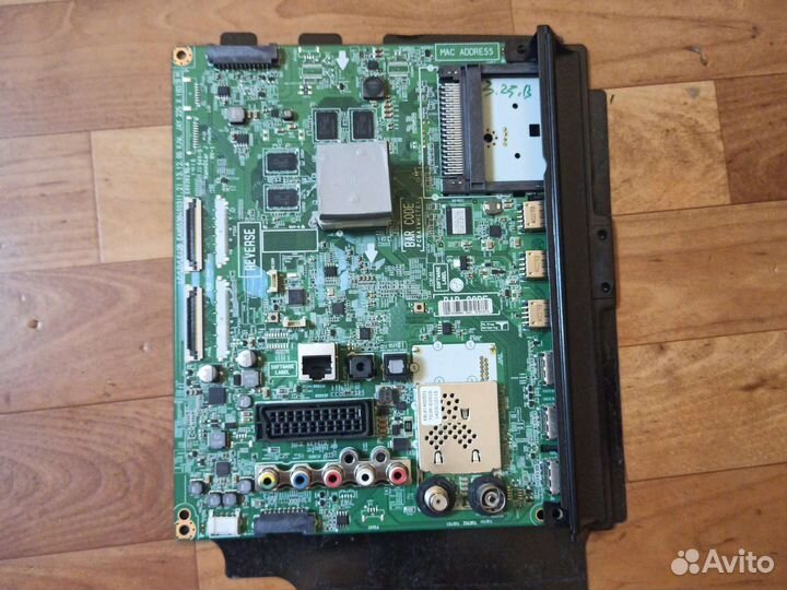 Телевизор на запчасти. LG 42