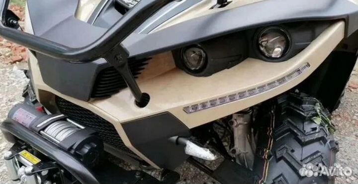 Квадроцикл Linhai Yamaha D 300 4WD бежевый