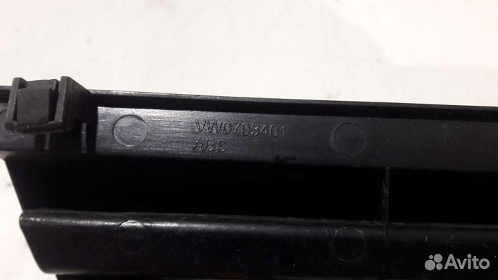 Решетка радиатора Фольксваген Поло