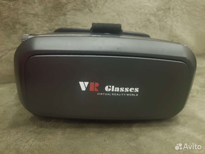 Очки виртуальной реальности для смартфона
