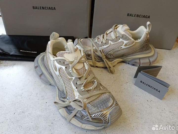 Кроссовки Balenciaga 3XL sneakers Champagne Gold