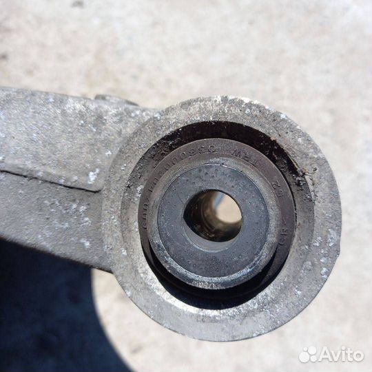 Рычаг задний правый Alfa Romeo Stelvio 949 2018