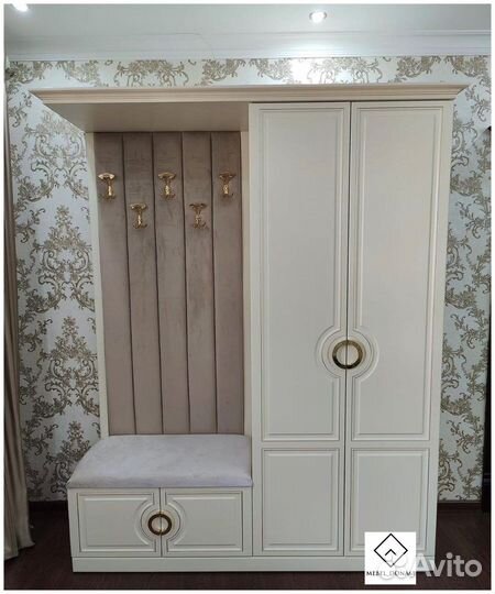 Шкаф в прихожую на заказ