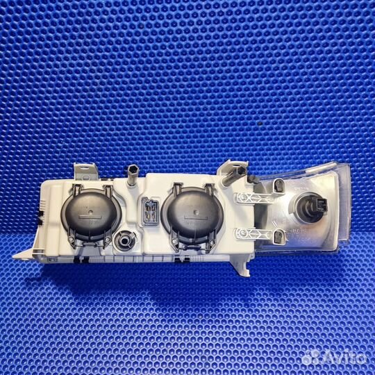 Фара правая Ваз 2110-2112 Аналог Бош Новая