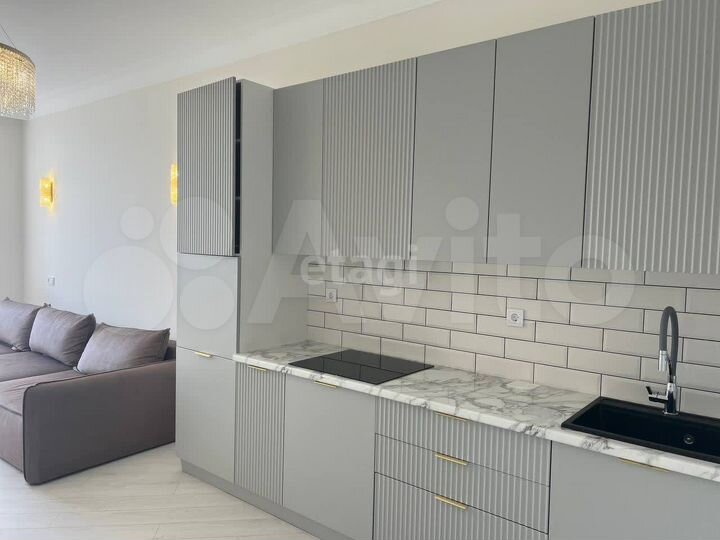 3-к. квартира, 91 м², 10/16 эт.