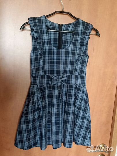 Школьная форма - сарафан, размер 34