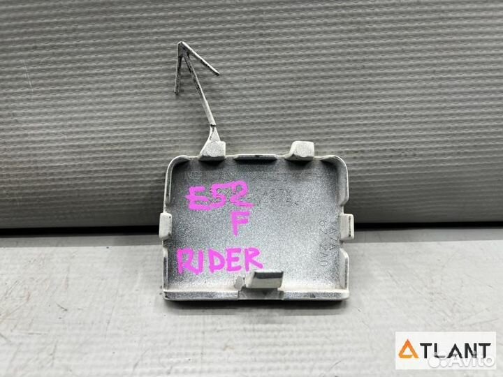 Заглушка бампера передняя nissan elgrand