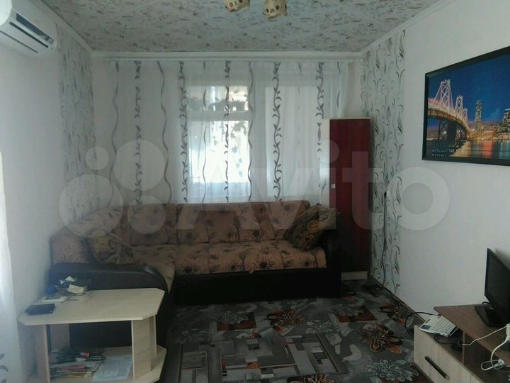 2-к. квартира, 50 м², 1/2 эт.