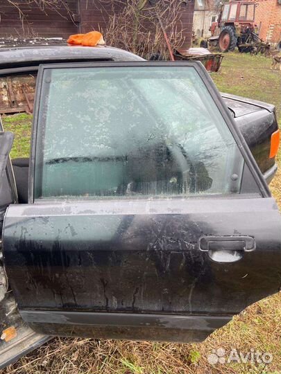 Двери на audi 80