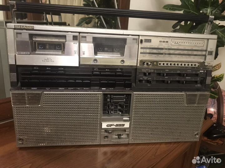 Магнитола Sharp GF-555