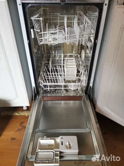 Посудомоечная машина Ariston KLS 43