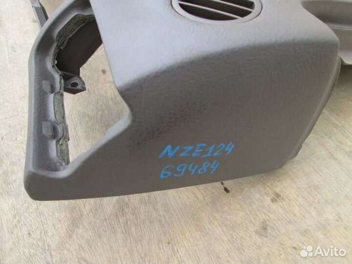 Торпедо (airbag) Toyota Corolla Fielder NZE124