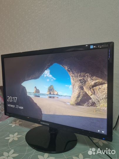 Монитор Samsung SyncMaster BX2331