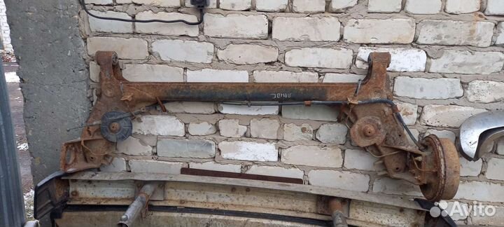 Задняя балка lanos