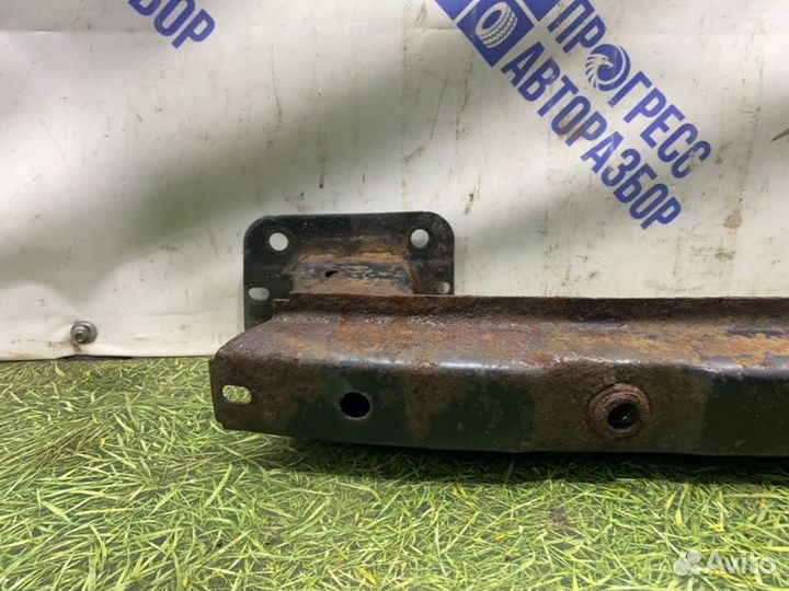 Усилитель бампера задний Ford Focus 2 хэтчбек 1.6