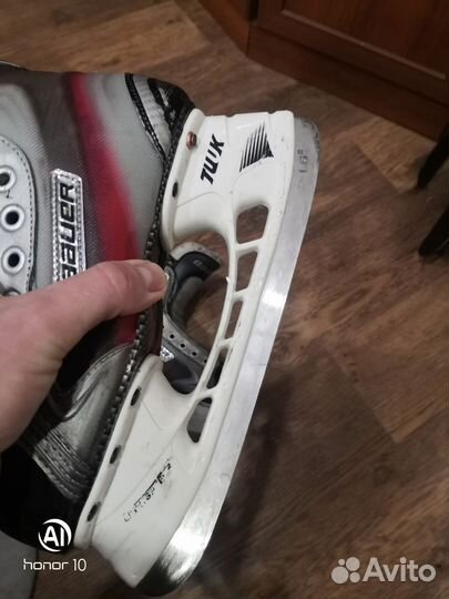 Хоккейные коньки bauer x5.0 4ee
