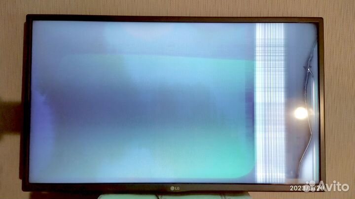 Телевизор LG 32LF510U Телевизор HI24HT101W