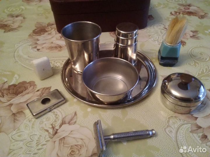 Дорожный бритвенный набор