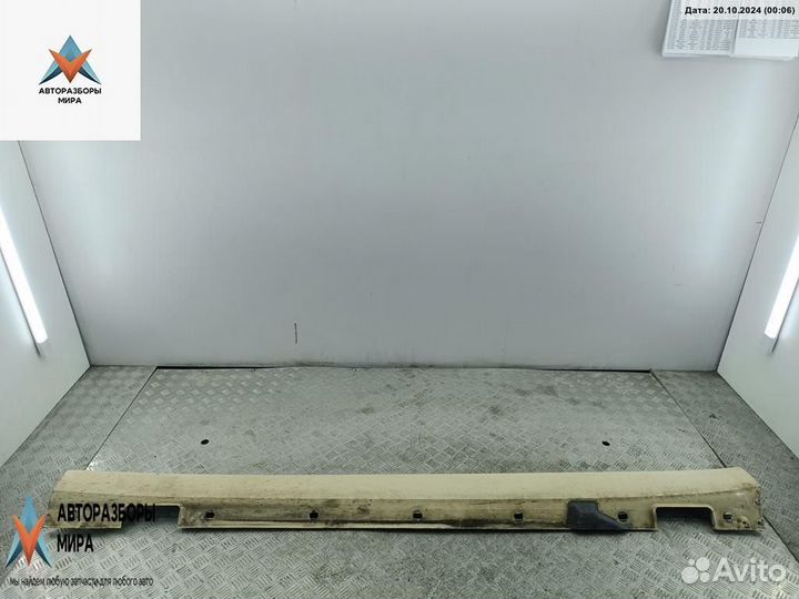 Накладка на порог наружная левая Mercedes-Benz