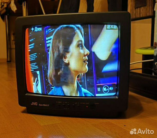 Телевизор JVC ламповый